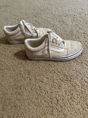 Women’s Men's Vans Old Skool Skate Shoe